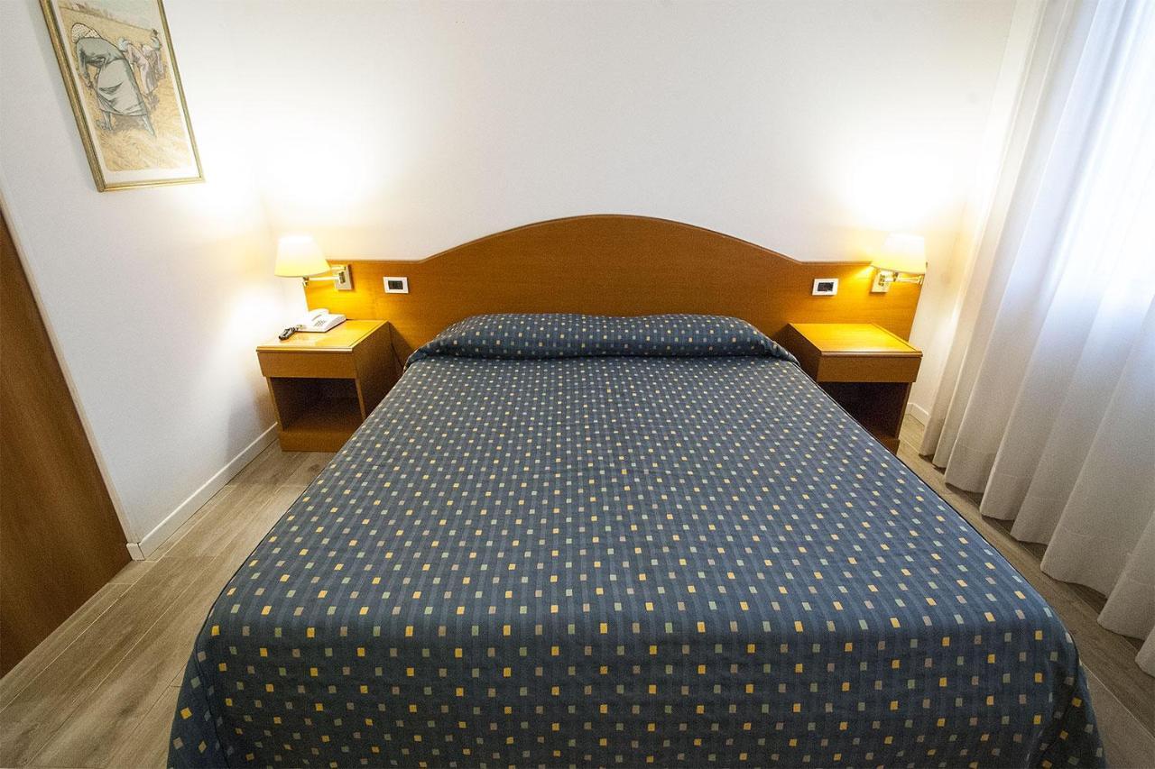 Hotel Italia